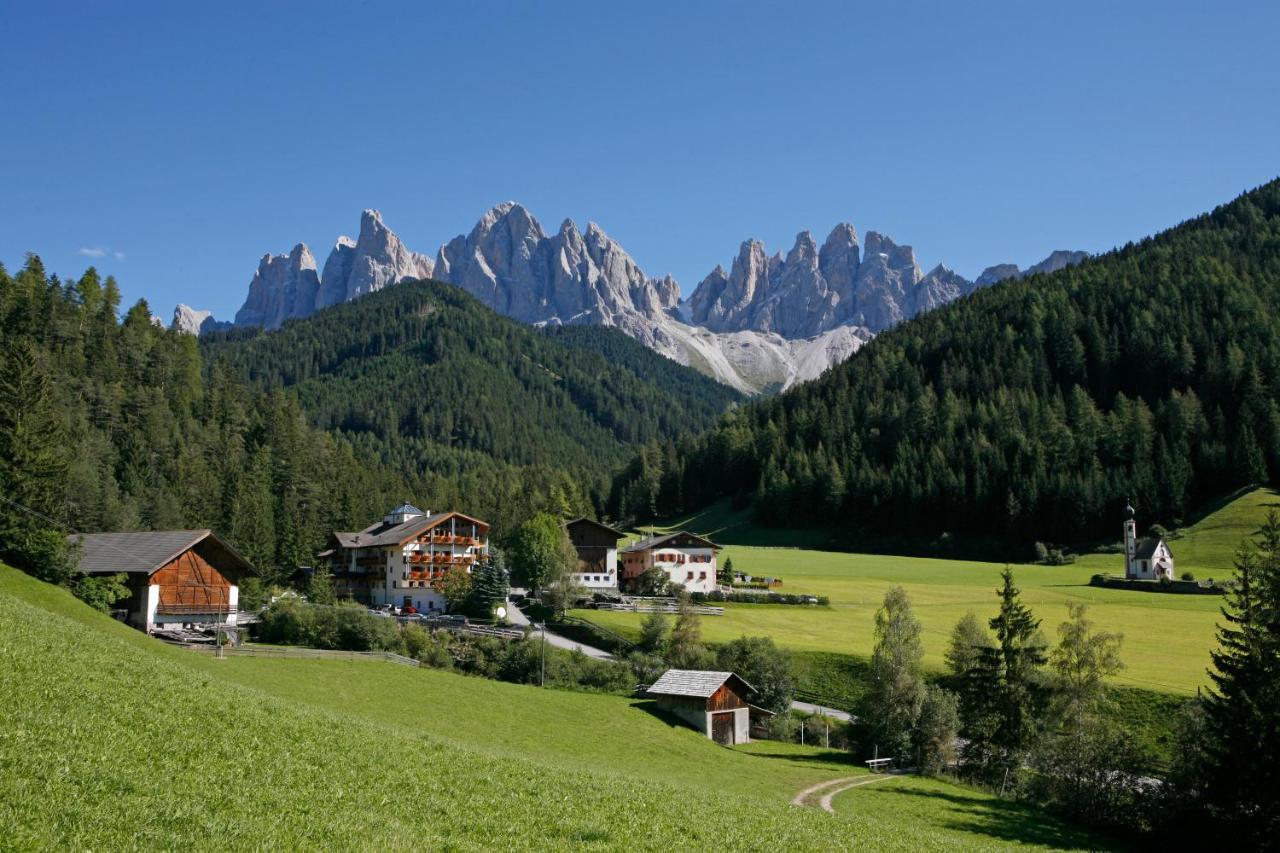 Hotel Ranuimuellerhof Funes  Eksteriør billede