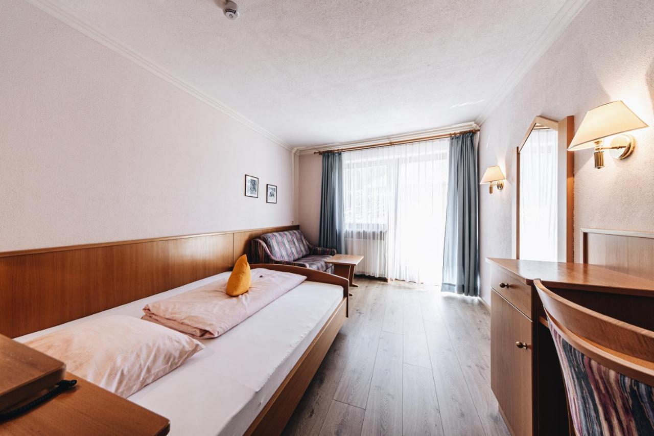 Hotel Ranuimuellerhof Funes  Eksteriør billede